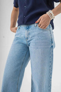 Easygoing Wide-Leg Blue Jeans for Effortless Trendy Style EW-000664