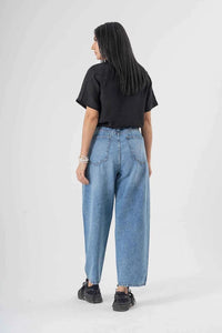Relaxed Wide Leg Jeans in Light Blue - Effortless Comfort and Style EW-000641